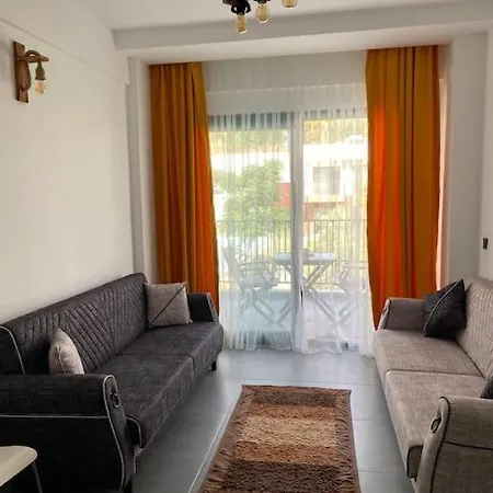 Apartmán New Furnished, Cosy, Summer House With Pools *